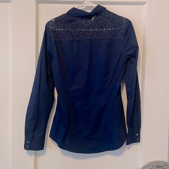 BANANA REPUBLIC navy button down - Picture 2 of 3